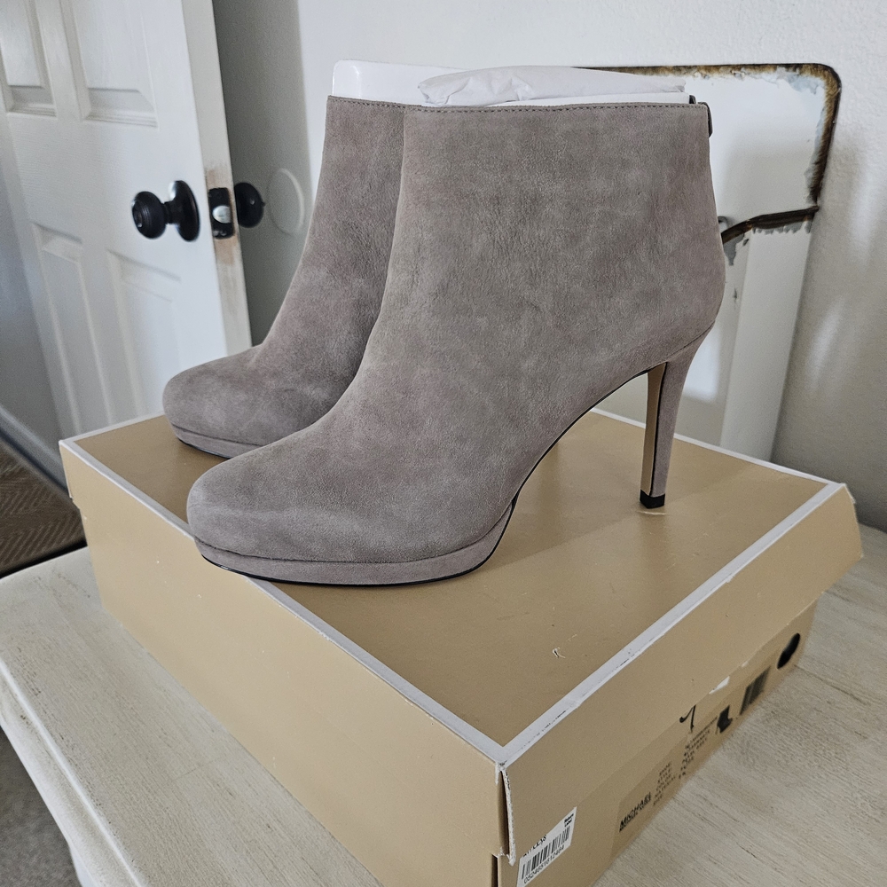 Michael Kors Taupe Suede Heeled Boots